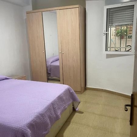 Habitacion Privada Workstay Valenza Esterno foto