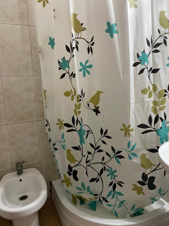 Habitacion Privada Workstay Valenza Esterno foto