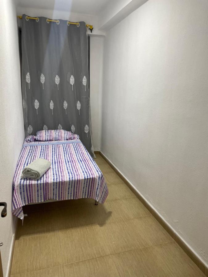 Habitacion Privada Workstay Valenza Esterno foto
